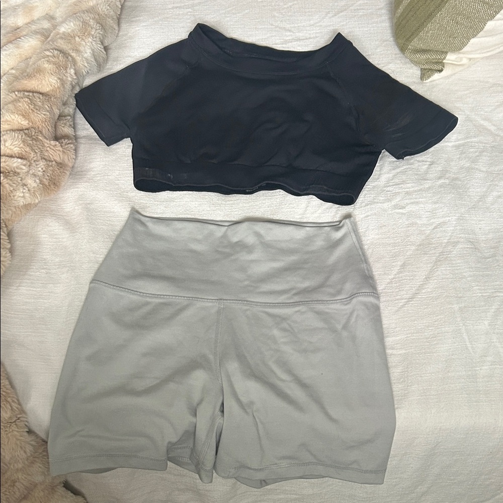 Yogalicious Black and Gray Bike Shorts Set